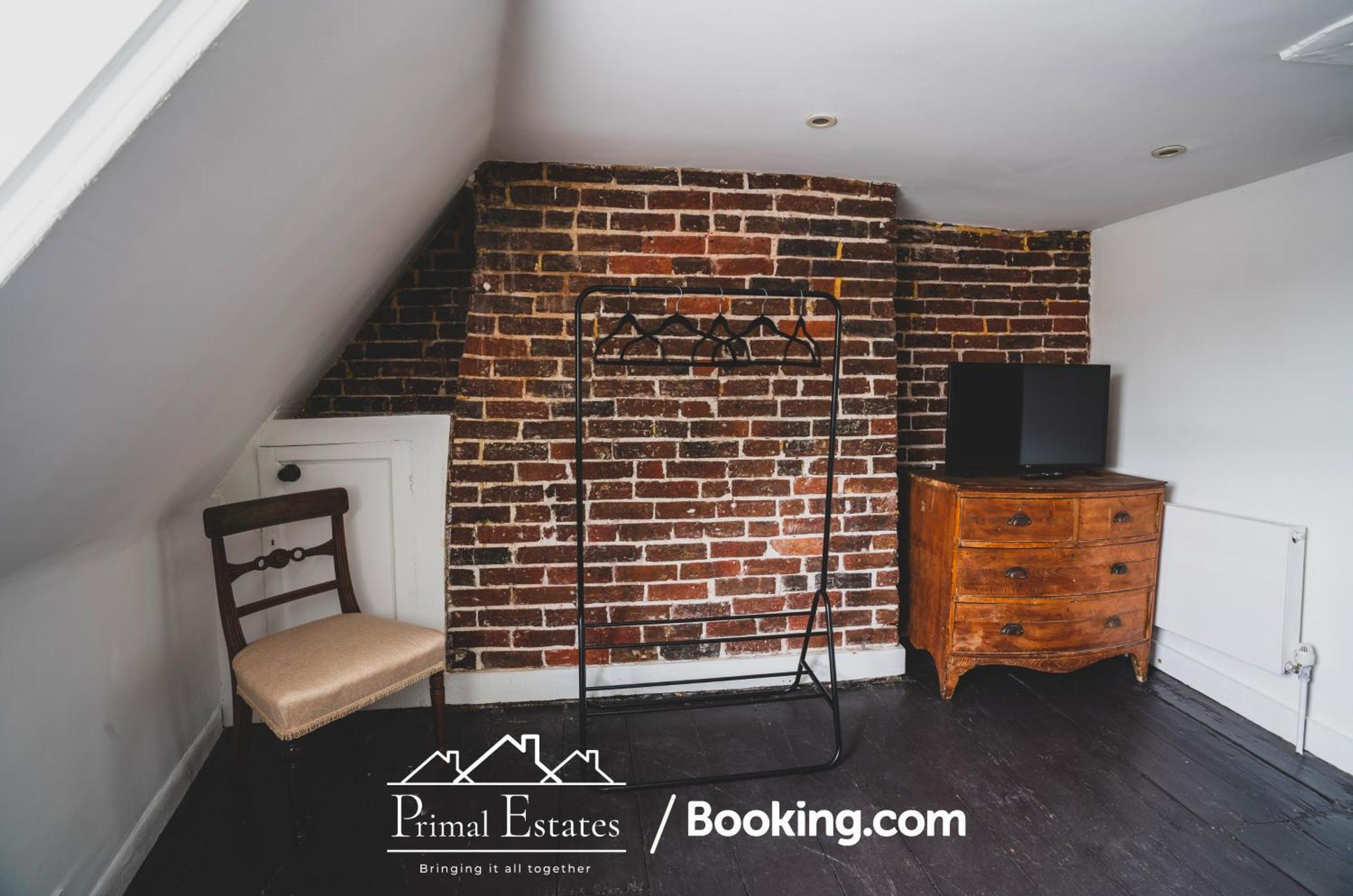 Apartment Three Bedroom Townhouse By Primal Estates Short Lets In Brighton *